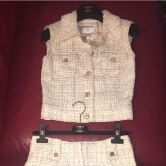 CHANEL Jackets & Blazers - Chanel Tweed Suit